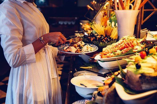 Al Noukhaza Seafood Restaurant